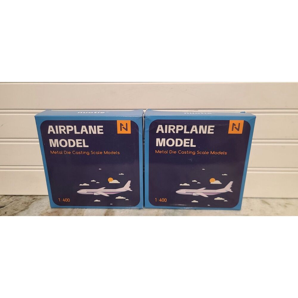 Nuotie 1:400 Metal Die Casting Scale Airplane Models Lot of 2